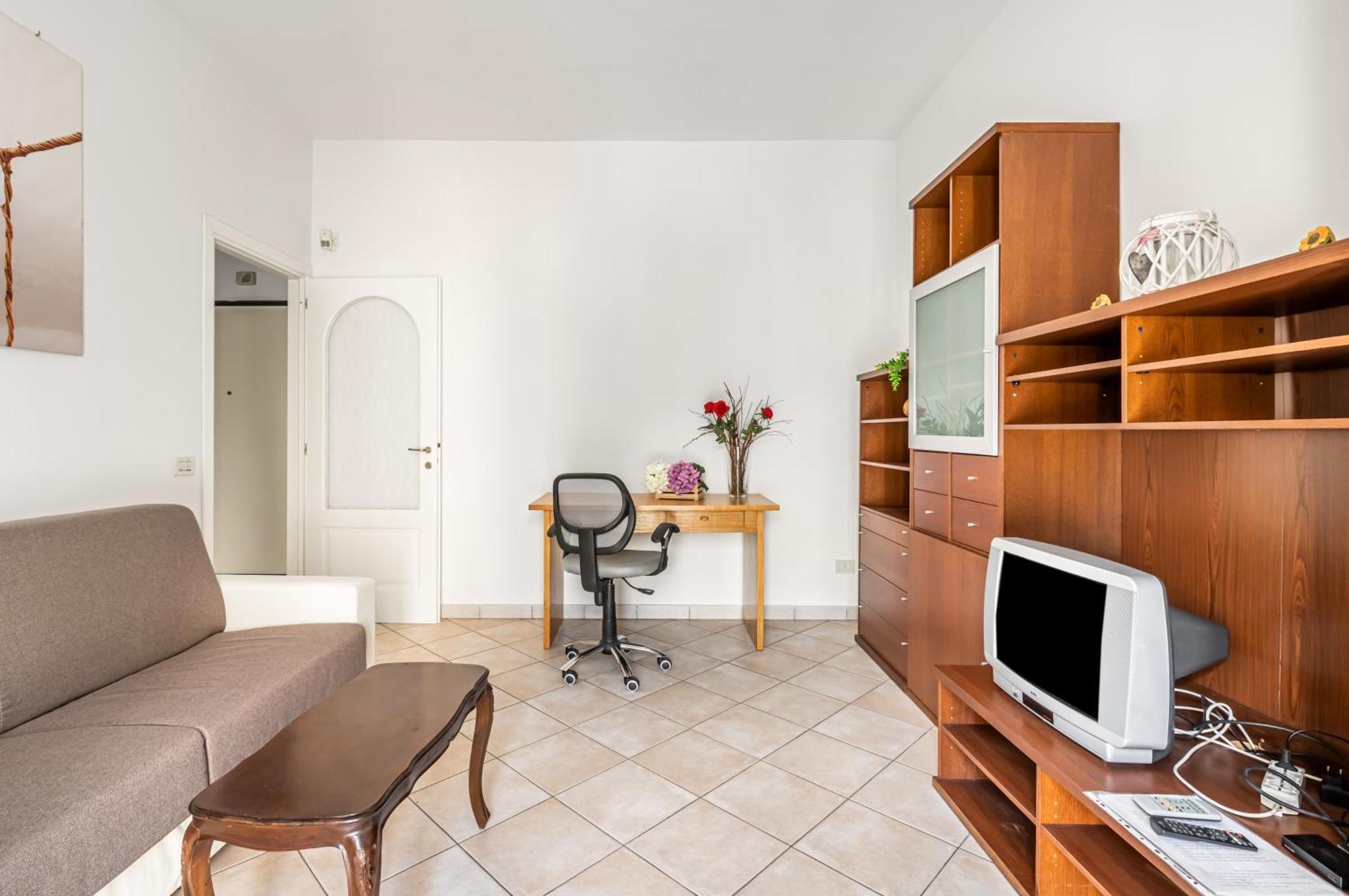 Quiet And Cozy With Balcony * Florenz